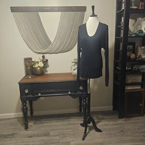 BCBGMax Azria Navy Long Sleeve Top Sz S